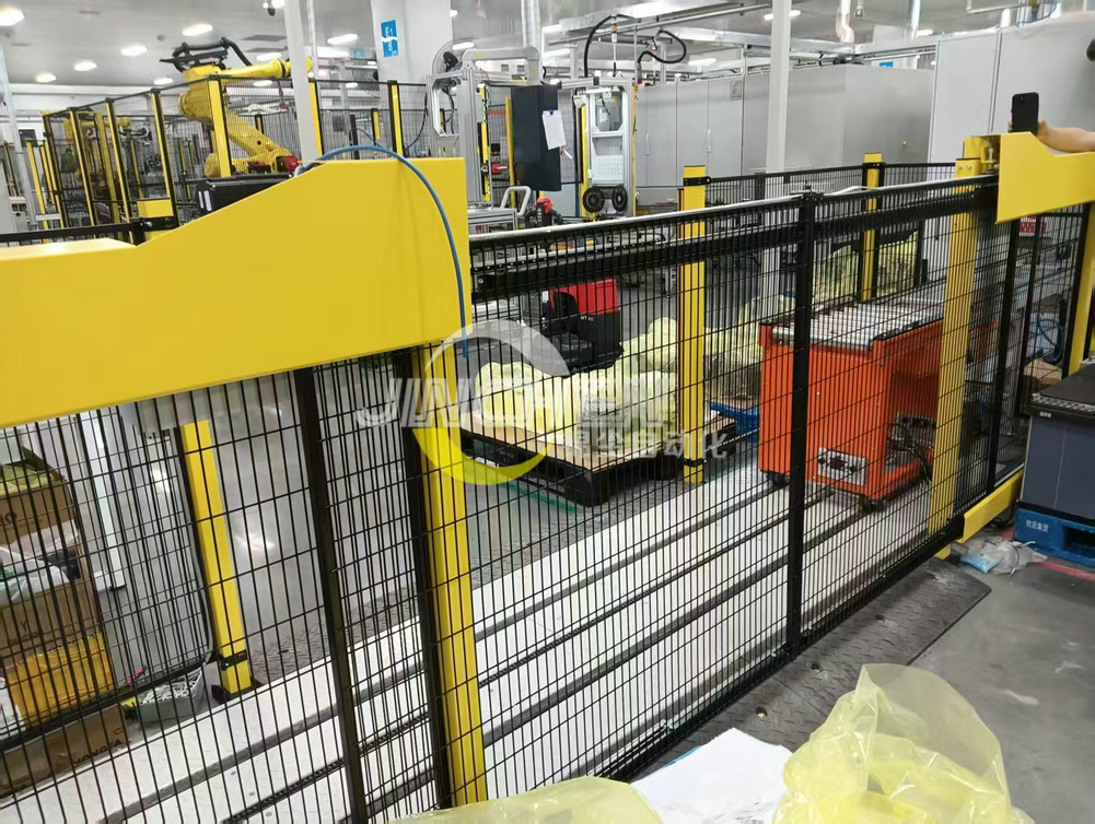 自動門擺渡輥道線，封閉式輸送機，封閉輥道線，輥筒擺渡輸送線